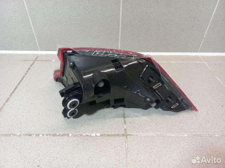 Фонарь задний левый Audi Q8