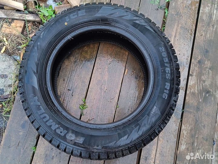 Pirelli Formula Ice 205/65 R16 99T