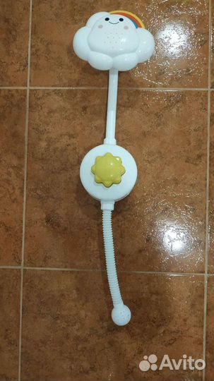 Сиденье для ванны для детей и детский душ