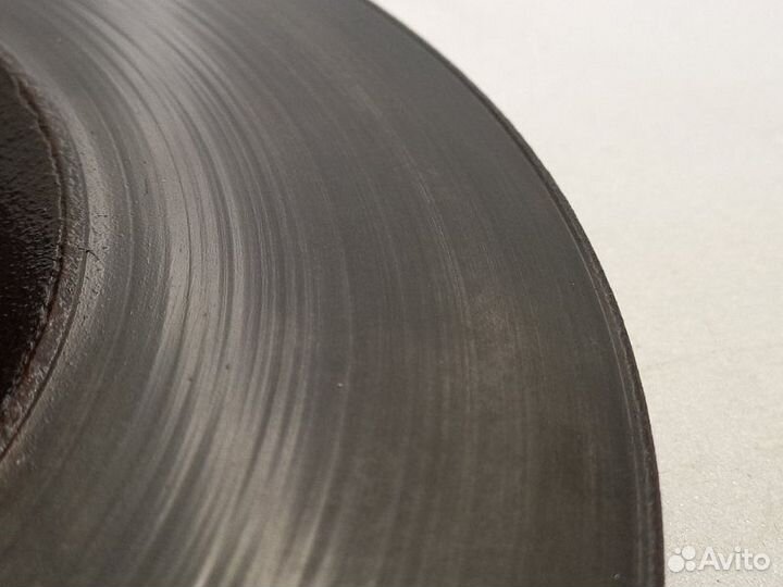 Тормозной диск передний Kia Ceed 3 хэтчбек G4FG