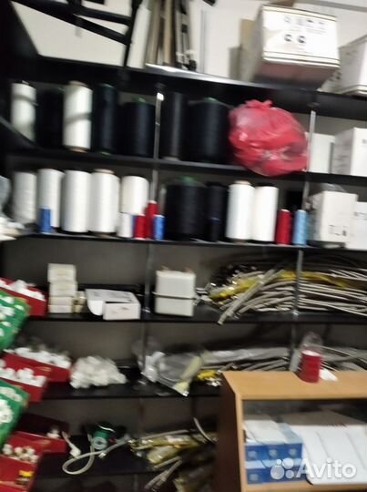 Полки для магазинов