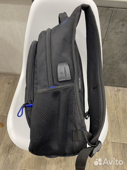 Рюкзак школьный для мальчиков с USB-слотом