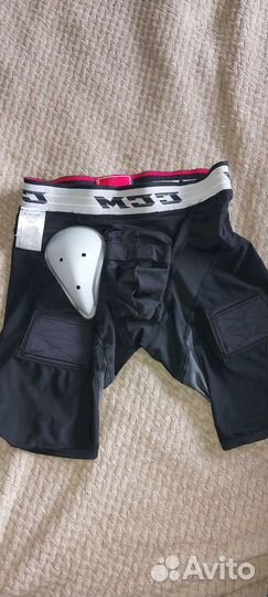 Шорты CCM с раковиной compr JR