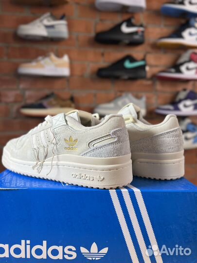 Кроссовки Adidas Forum Low Off 84