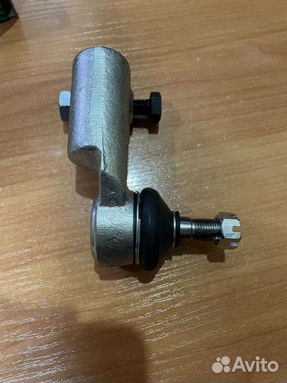 Наконечник рулевой тяги правый ваз