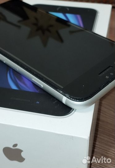 iPhone SE (2022), 128 ГБ