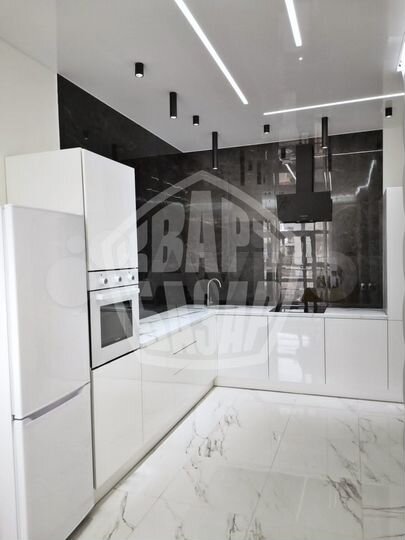 2-к. квартира, 52 м², 4/14 эт.