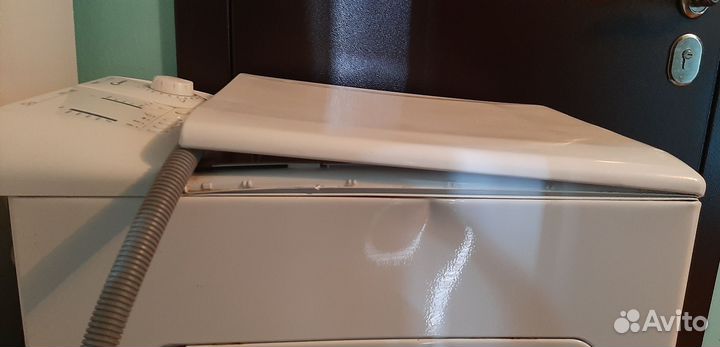 Стиральная машина с вертикальной загрузкой