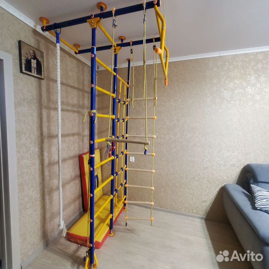 Детская шведская стенка