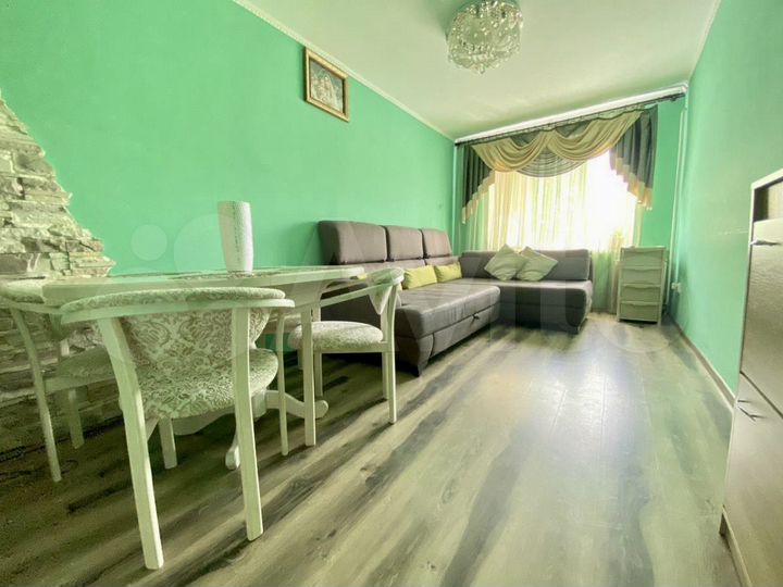 3-к. квартира, 60 м², 3/5 эт.