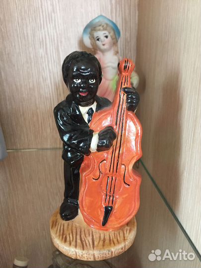 Статуэтки фарфор и керамика