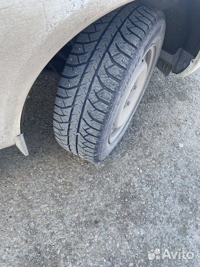 Bridgestone Ice Cruiser 7000S 185/65 R15