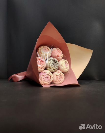 Пионы из Бельгийского Шоколада - 7 шт в Букете