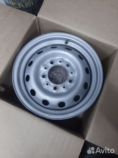 Диски R15 нива новые