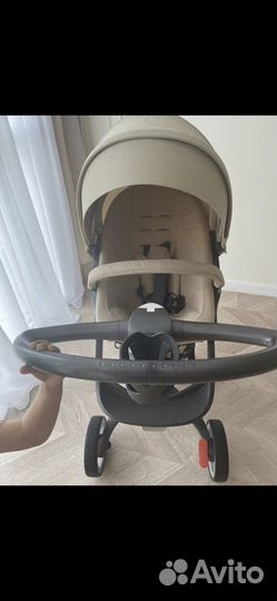 Коляска stokke