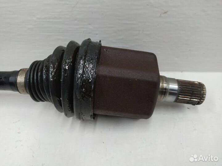 Б/У Б/У Полуось передняя левая (приводной вал