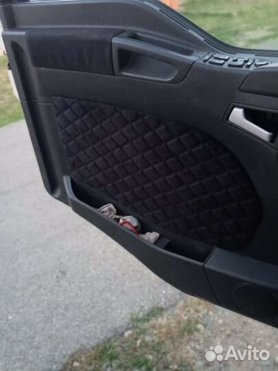 Перетяжка авто потолков