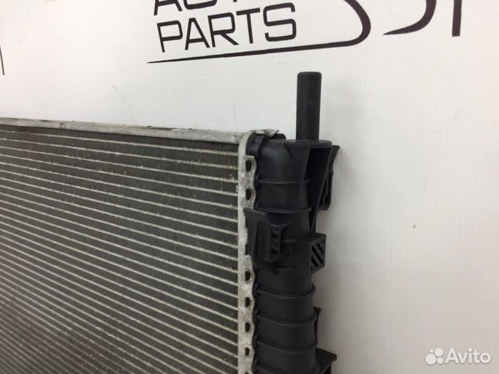 Радиатор двигателя Ford Focus 2 CB4 1.6 100Л/С