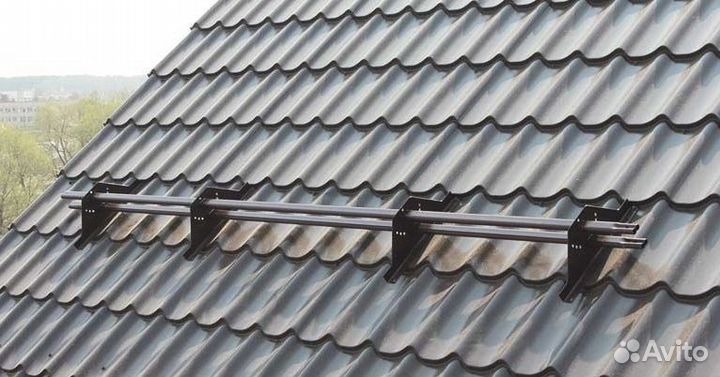 Долговечные снегозадержатели для крыши