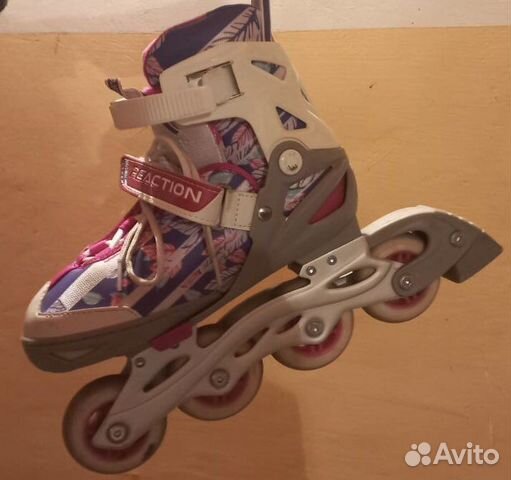 Роликовые коньки