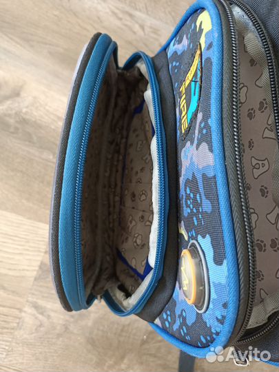 Школьный рюкзак