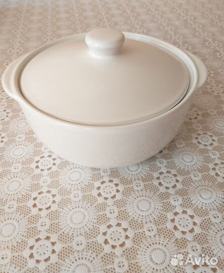 Керамическая кастрюля