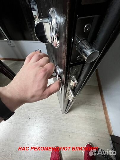 Толстая дверь металлическая с установкой