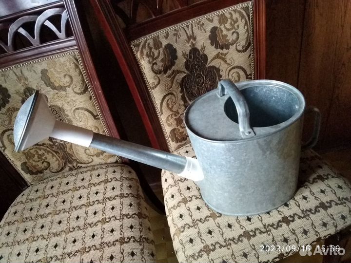 Лейка садовая оцинкованная