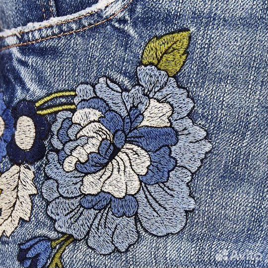 Джинсы Zara