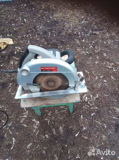 Дисковая пила Интерскол дп-210/1900М