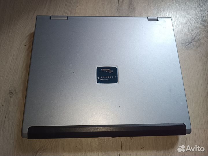 Fujitsu-Siemens lifebook E-4010