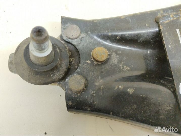 Рычаг передний левый Nissan Terrano D10 2014