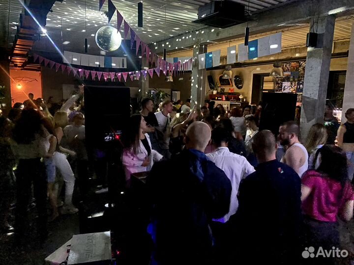 Гастро Бар с Верандой зима-лето на крыше дома