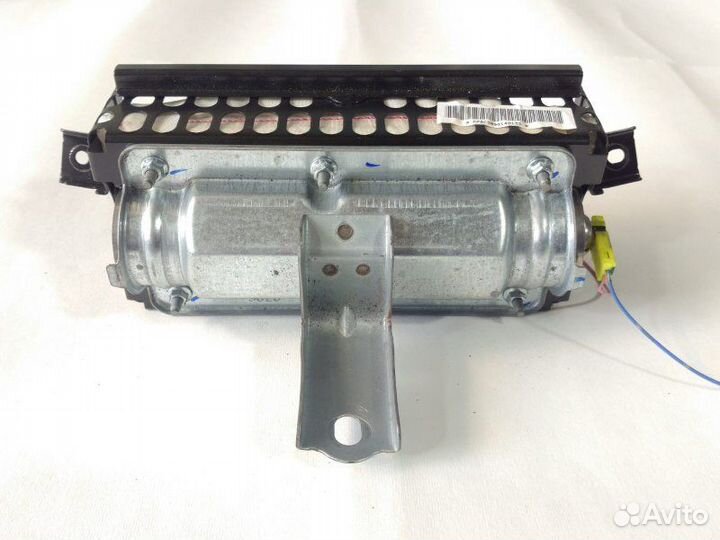 Подушка безопасности передняя Nissan Micra K12