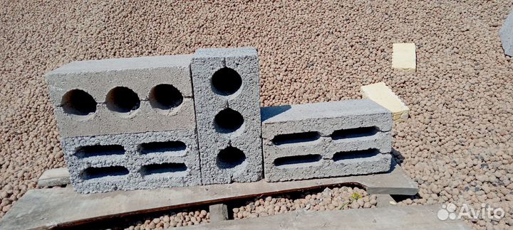 Блоки керамзитные бетонные RDS2745