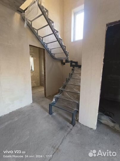 Лестницы на заказ по индивидуальному проекту