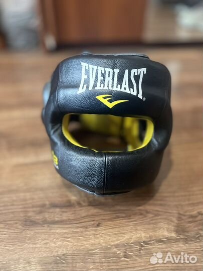 Боксерский шлем с бампером everlast