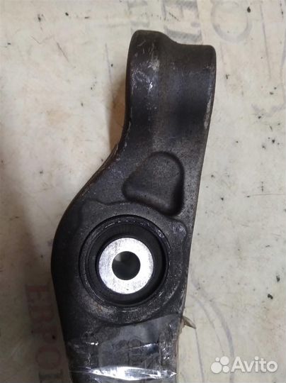 Рычаг передний нижний правый Audi Q5