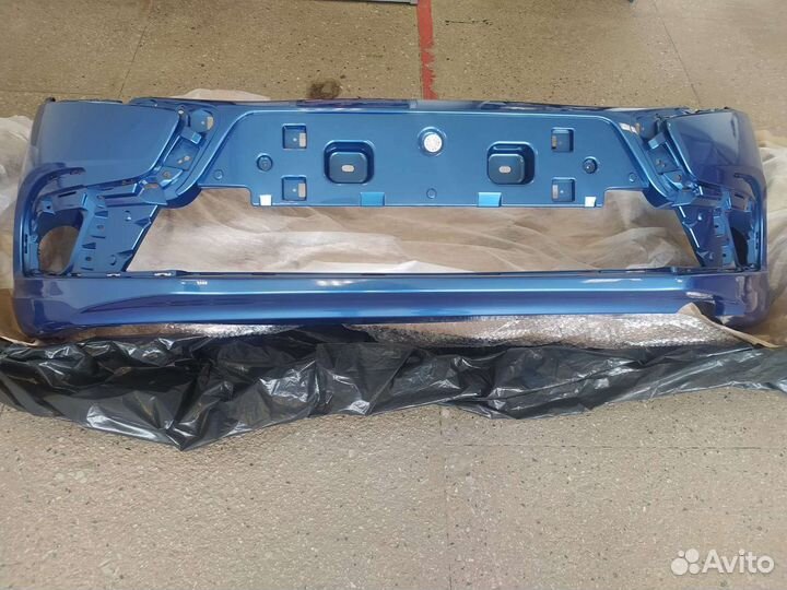 Бампер гранта fl крашеный