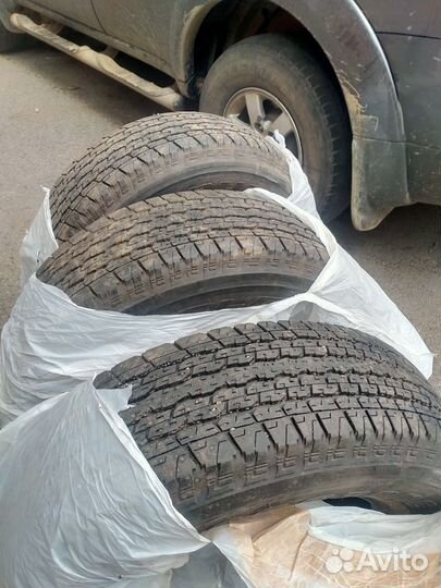 Bridgestone Dueler 684 245/70 R16