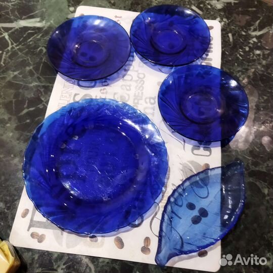 Цветное стекло посуда