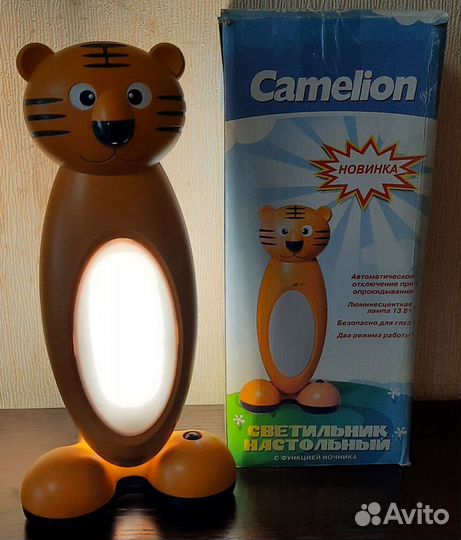 Светильник настольный