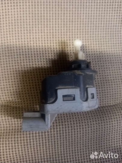 Опель астра G корректор фар