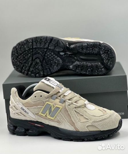 Классические New Balance 1906