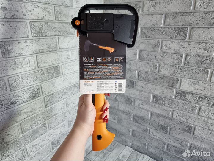 Универсальный топор Fiskars X7 1015618