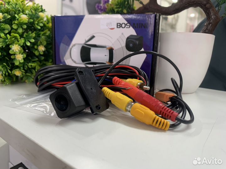 Камера заднего вида Boss Mini (новая,гарантия)