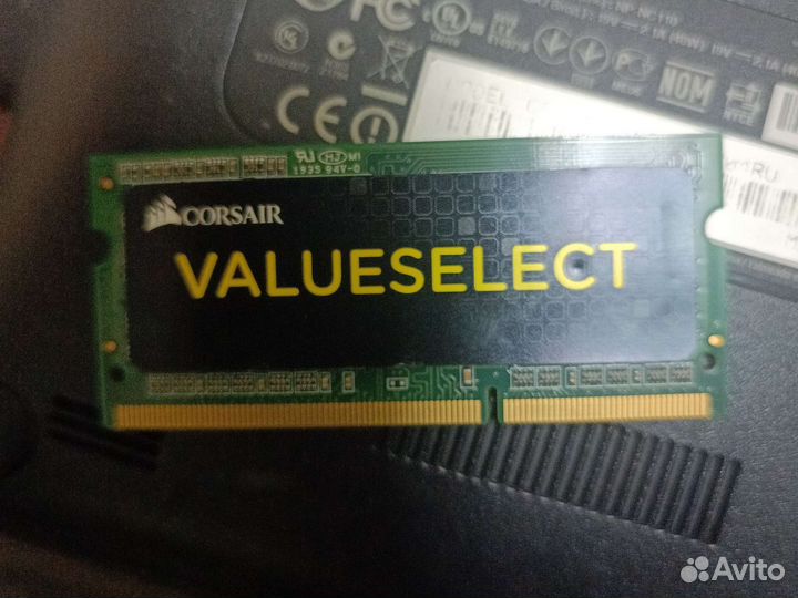 Оперативная память ddr3L 4 gb