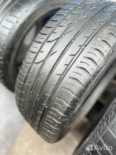 Continental ContiPremiumContact 2 215/55 R17 94V