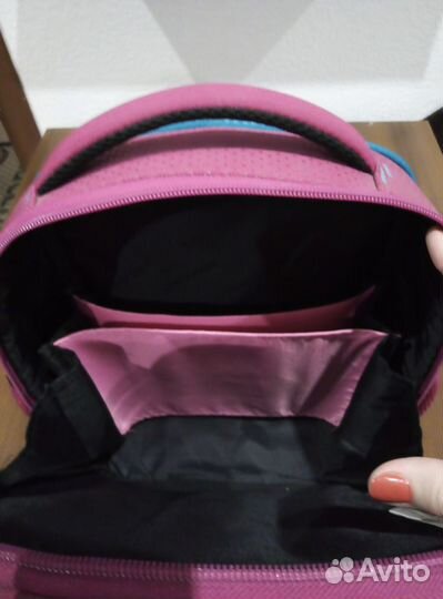Рюкзак школьный для девочки 1 класс