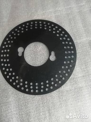 Универсальный станок для пластмассы и металла